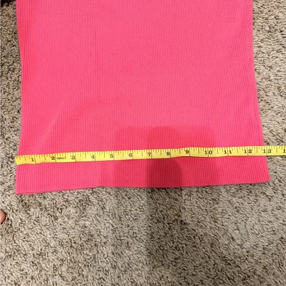 Alice + Olivia Westi Colorblocked Wool-Blend Top - Picture 8 of 11